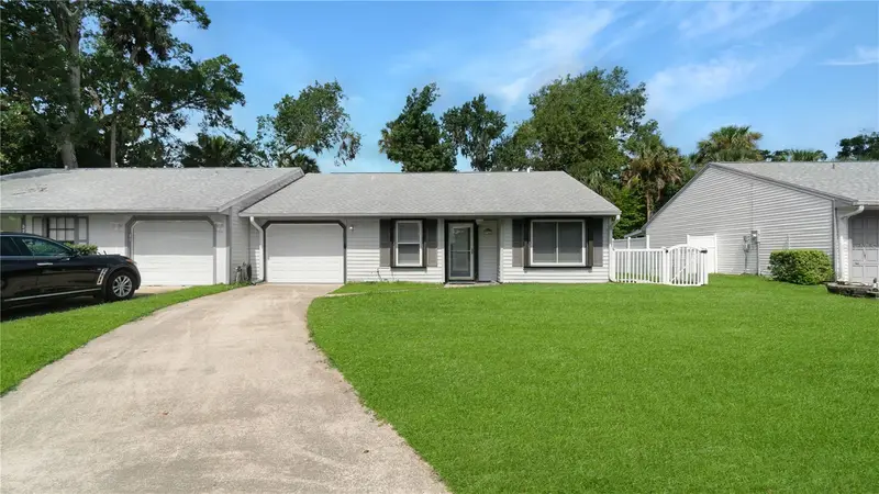 3744 Gatewood Dr, FL