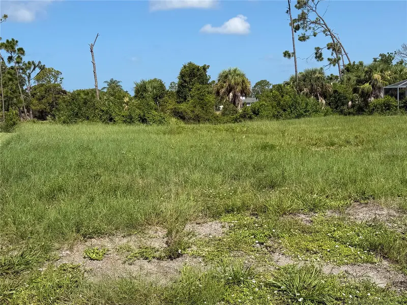 198 Fairway Rd, FL