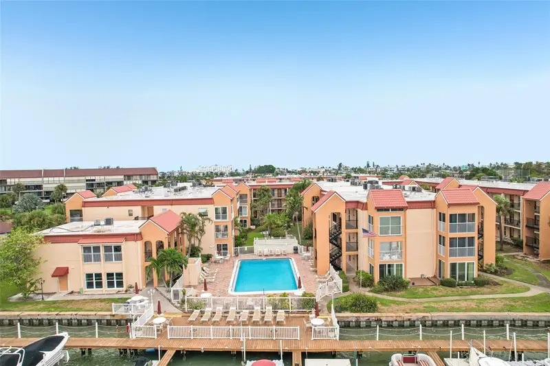 8911 Blind Pass Rd #319, FL