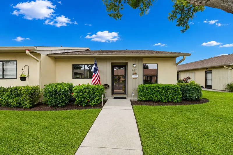2707 60th Avenue Ter W, FL