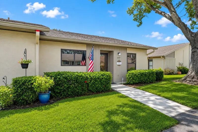2707 60th Avenue Ter W, FL