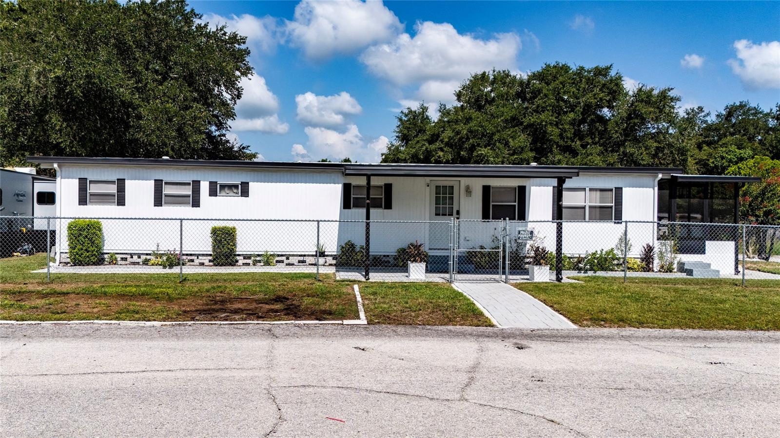 24 Flamingo Blvd, FL