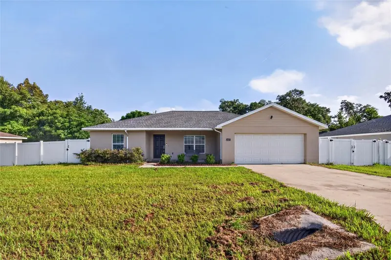 1437 Ne 161st Pl, FL