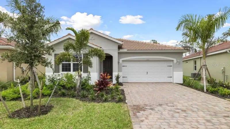 26296 Coral Lakes Dr, FL