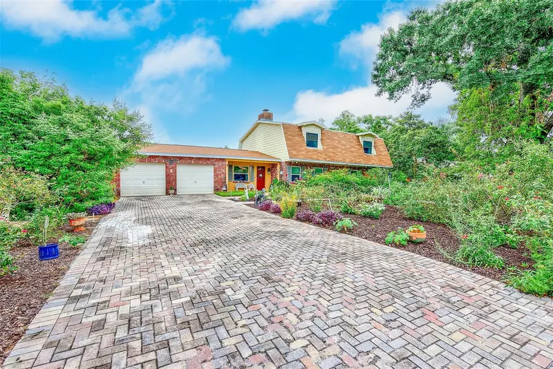 1716 Woodhaven Dr, FL