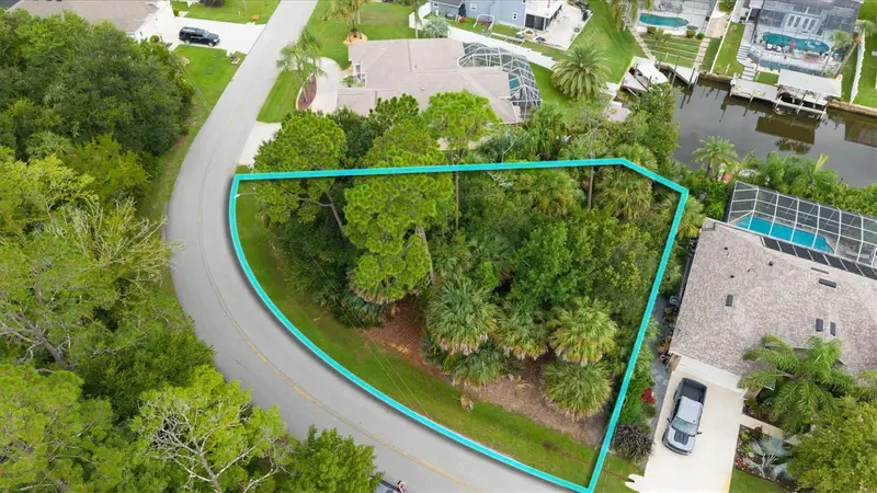 27 Colechester Ln, FL