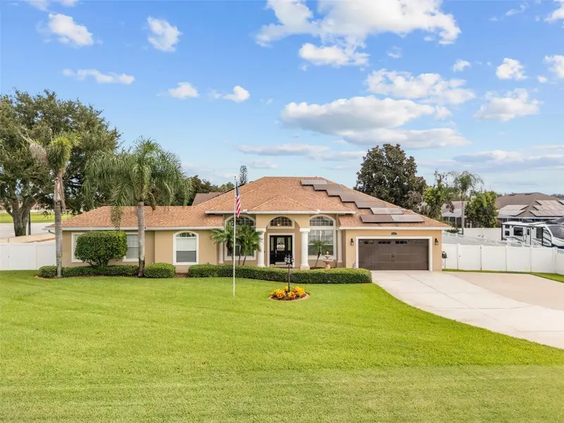 651 Hart Lake Dr, FL