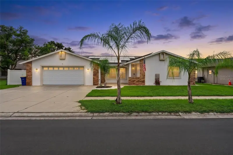 4607 Sawgrass Blvd, FL