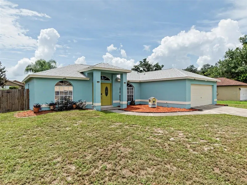 23513 Bellaire Loop, FL