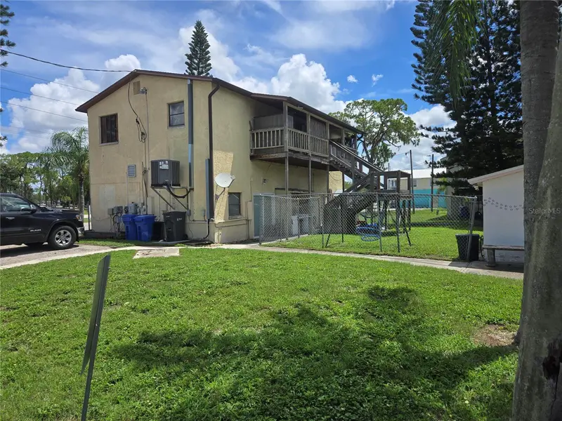 110 W Shell Point Rd, FL