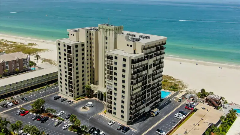 3820 Gulf Blvd #608, FL