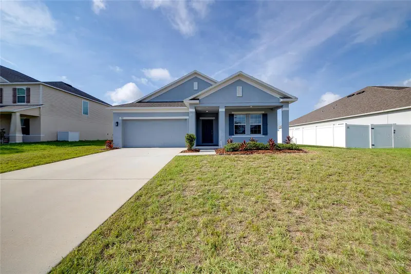 352 Briarbrook Ln, FL