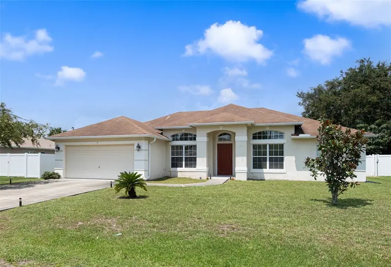 7 Phoenix Ln, FL