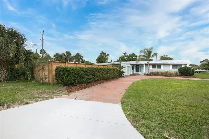 159 Southwind (Pool Home) Cir, FL