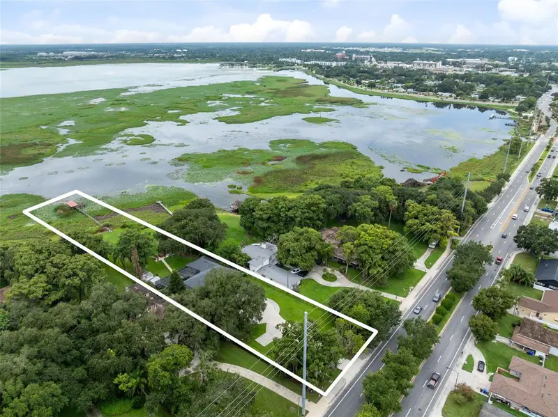 807 Neptune Rd, FL