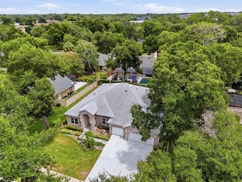 119 Winding Oaks Ln, FL