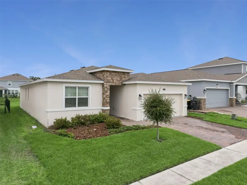 4614 Wandsworth Way, FL