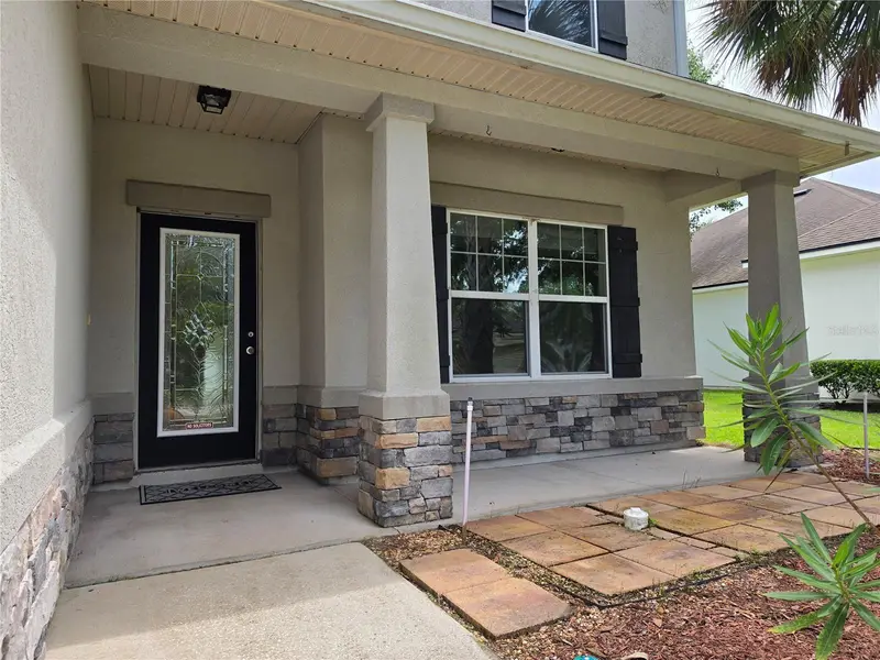 404 Paisley Pl, FL
