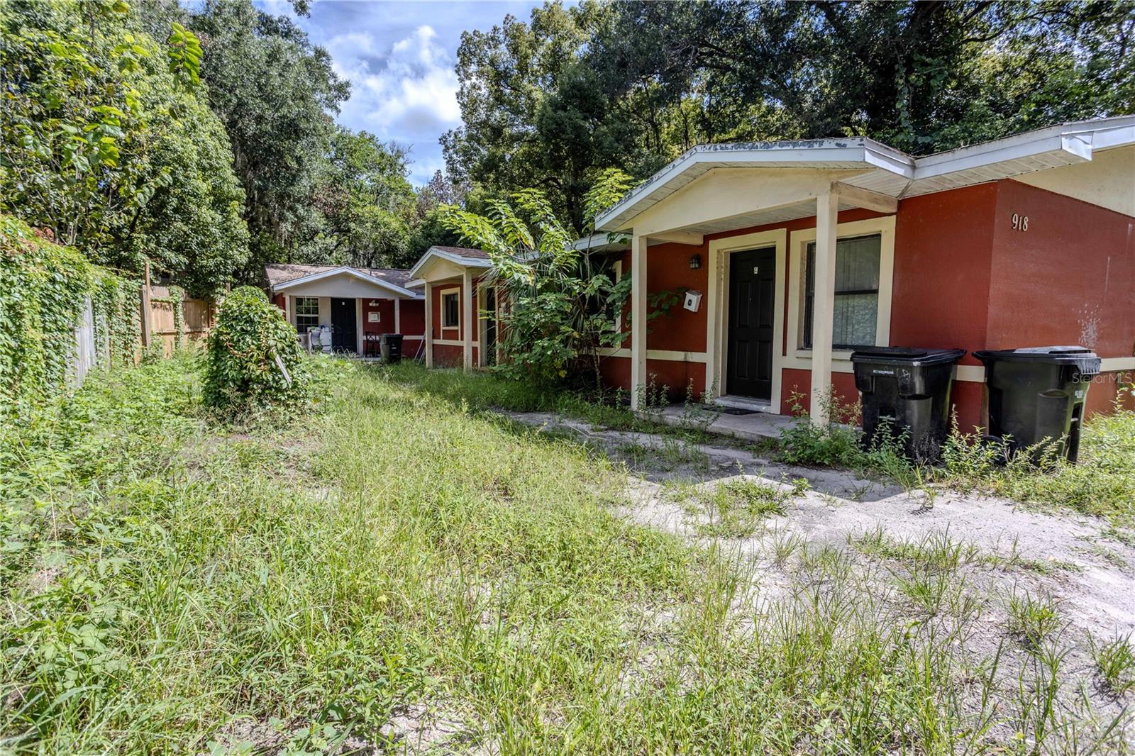 918 Nw 4th Pl, FL