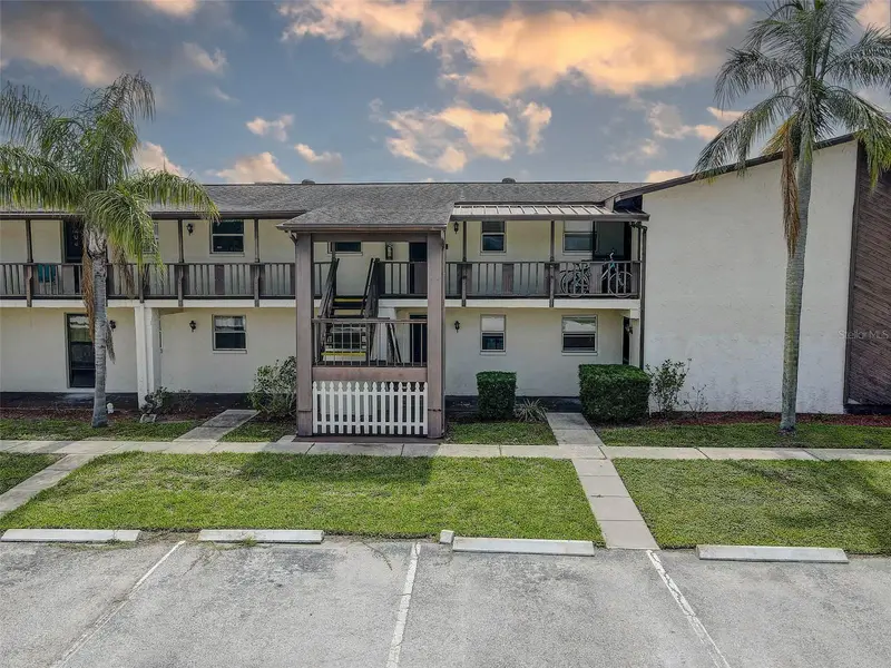 8440 Old Post Rd #104, FL