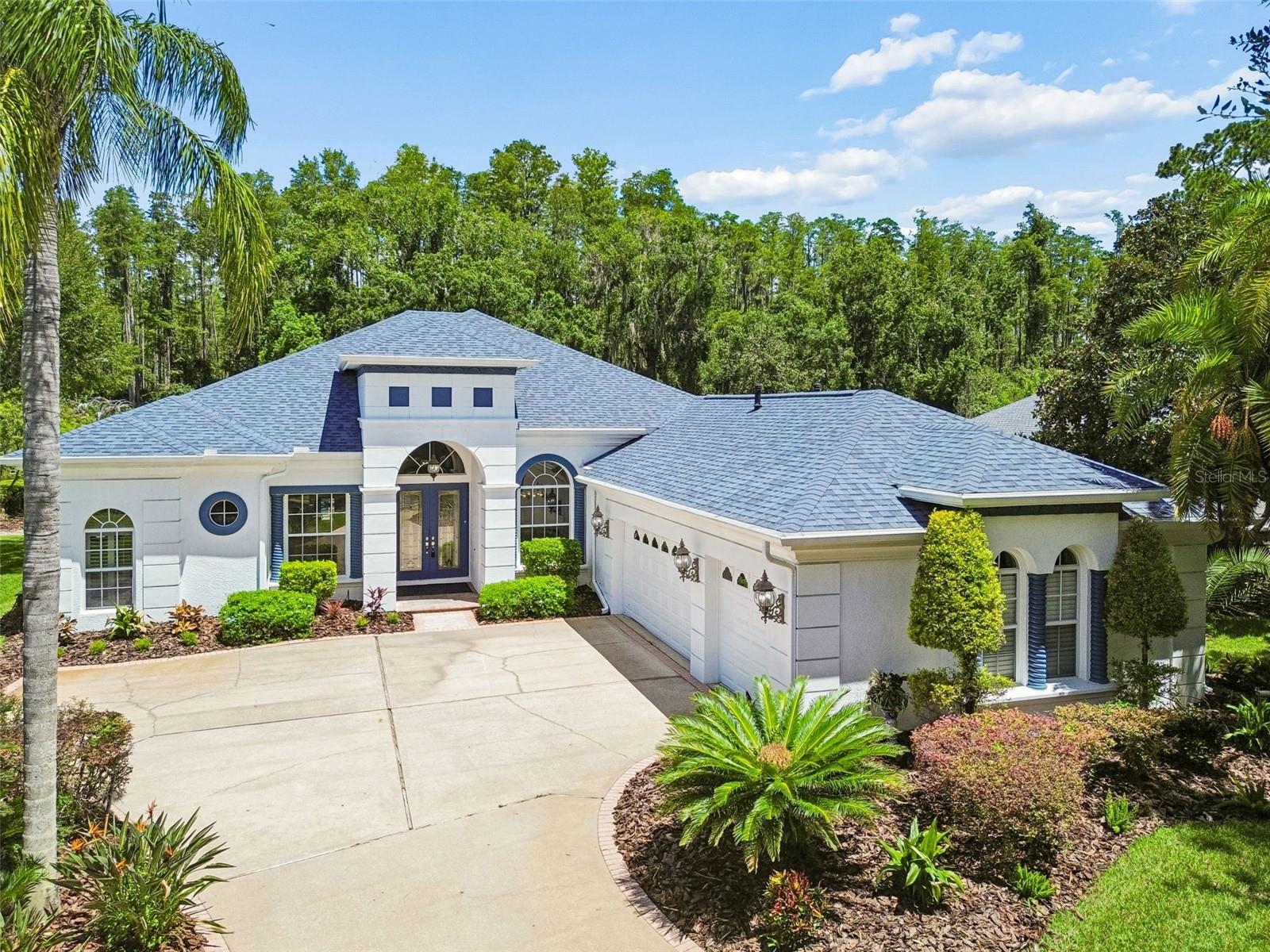21105 Lake Vienna Dr, FL