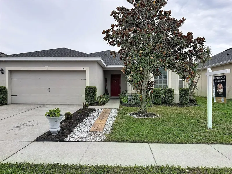 237 Nova Dr, FL