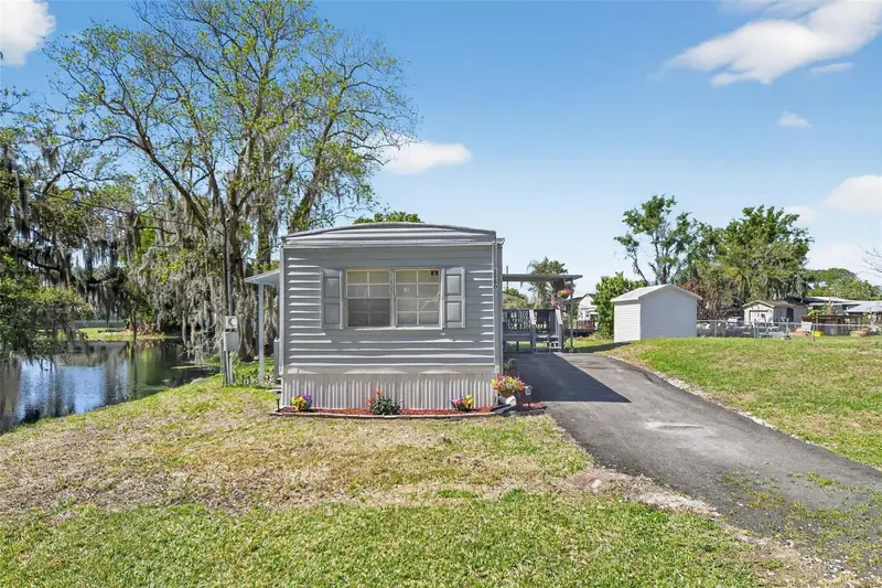 2944 Palm Cir, FL