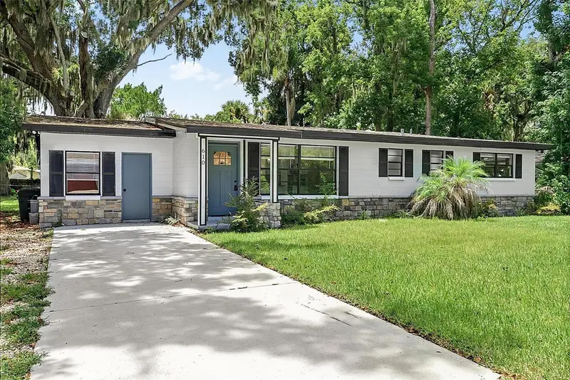 610 Roma St, FL