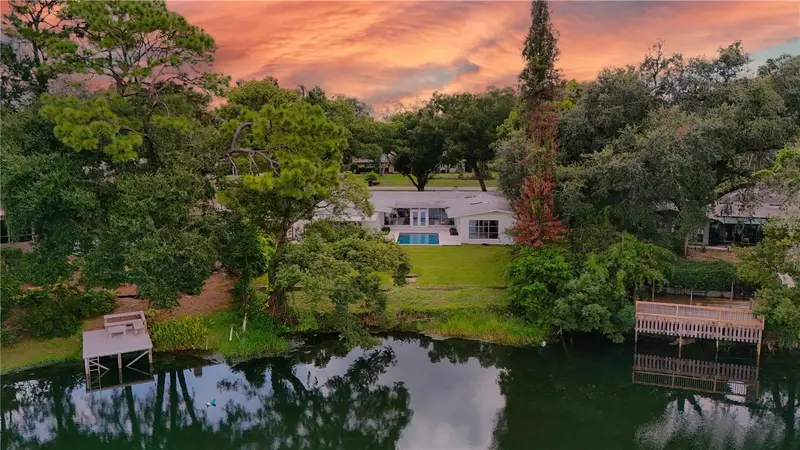 255 Wood Lake Dr, FL
