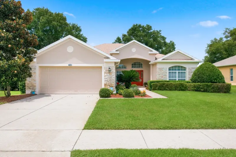 Clermont listing