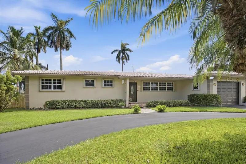 3230 Harrison St, FL