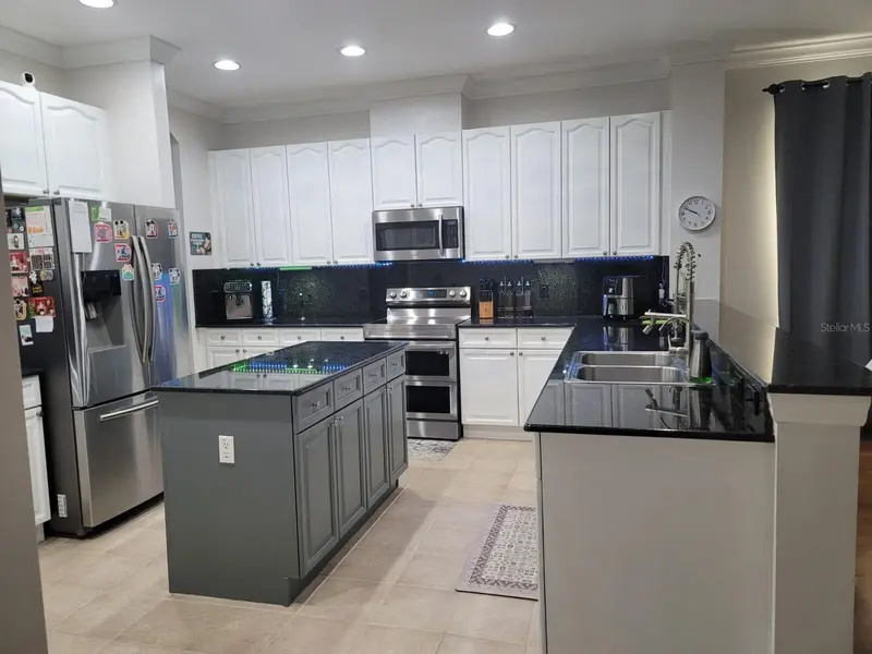 7011 Nobleton Dr, FL