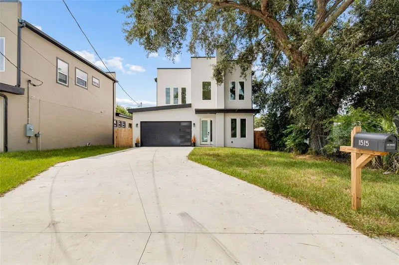 1515 E 27th Ave, FL