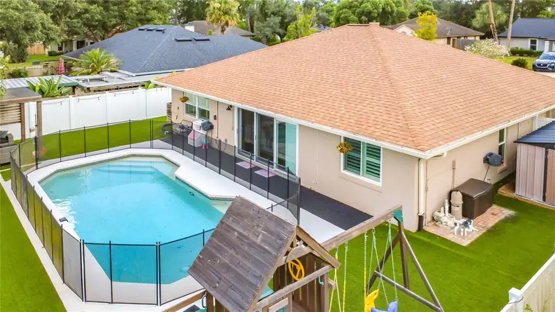 1063 Beckstrom Dr, FL
