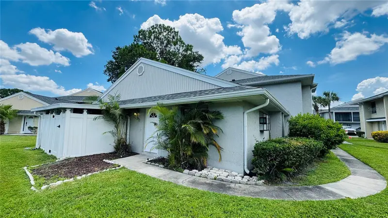4415 Pinebark Ave #48-4, FL