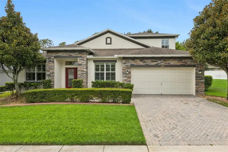2205 Pickford Cir, FL