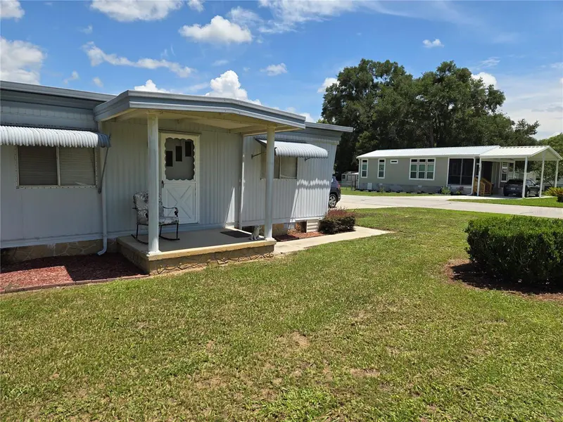560 Ne 62nd Ter, FL