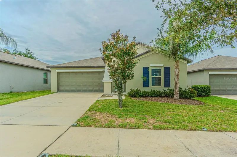 13009 Majestic Garden Ln, FL