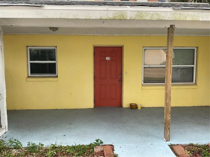2121 Lakeview Dr, FL
