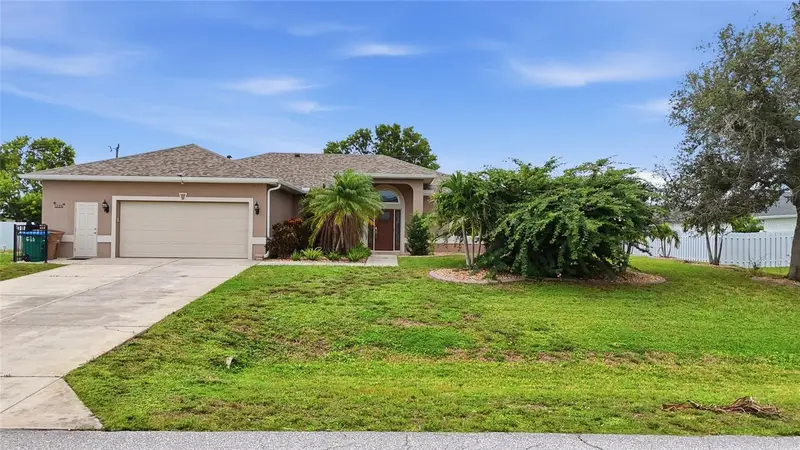 219 Nw 12th Ln, FL