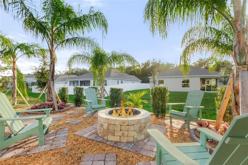 2214 Elegant Manor Cir, FL