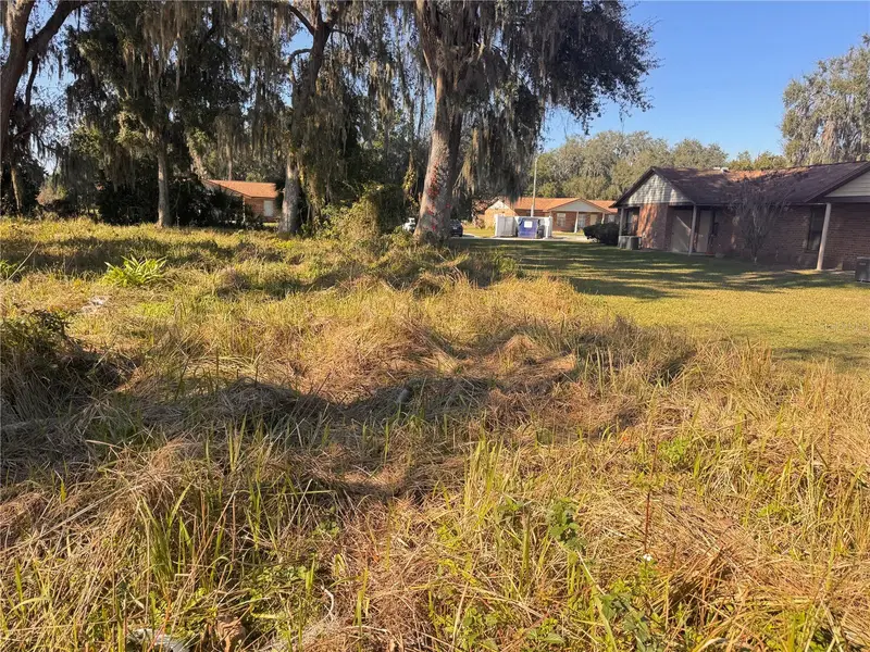 3814 E C 478, FL
