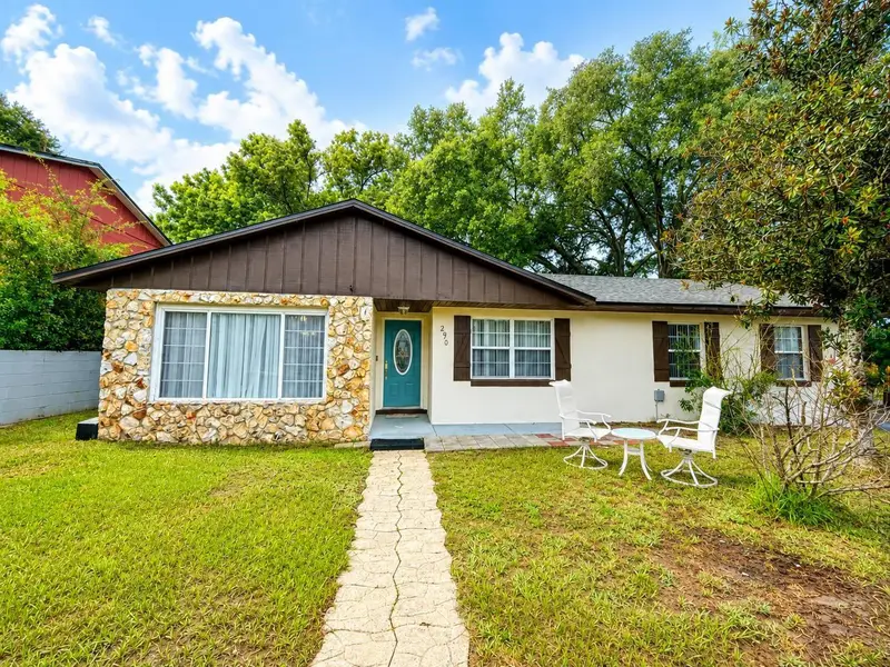 290 Hillside Dr, FL