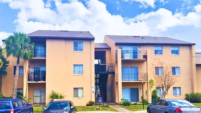 5220 Via Hacienda Cir #A112, FL
