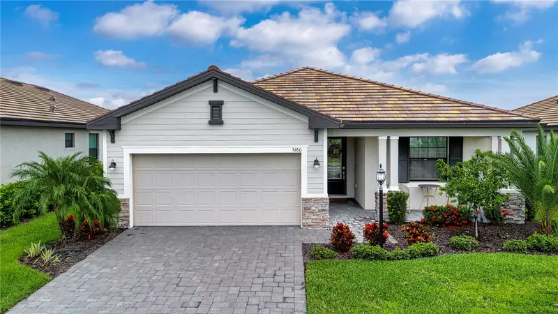 5160 Coral Reef Way, FL