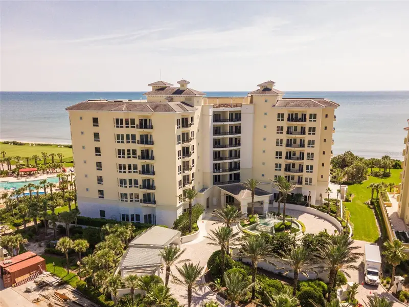 28 Porto Mar #104, FL