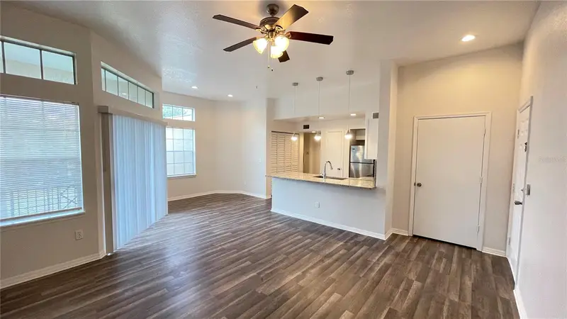 7270 Westpointe Blvd #933, FL