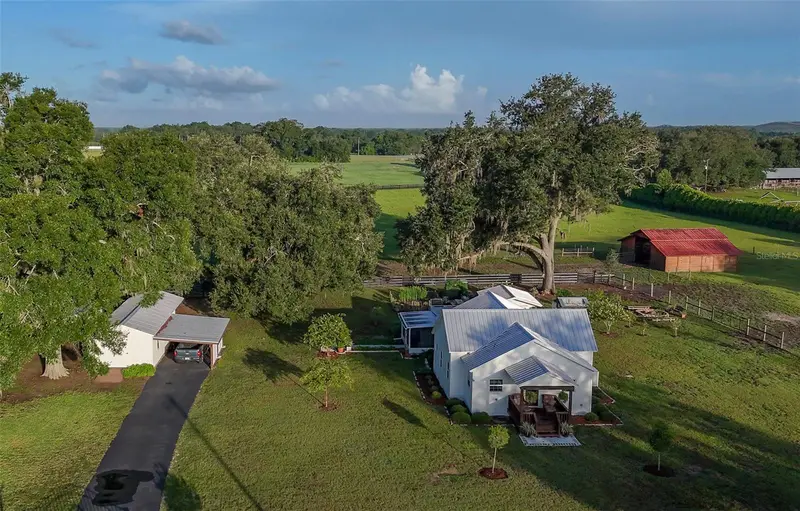 2242 Cr 543, FL