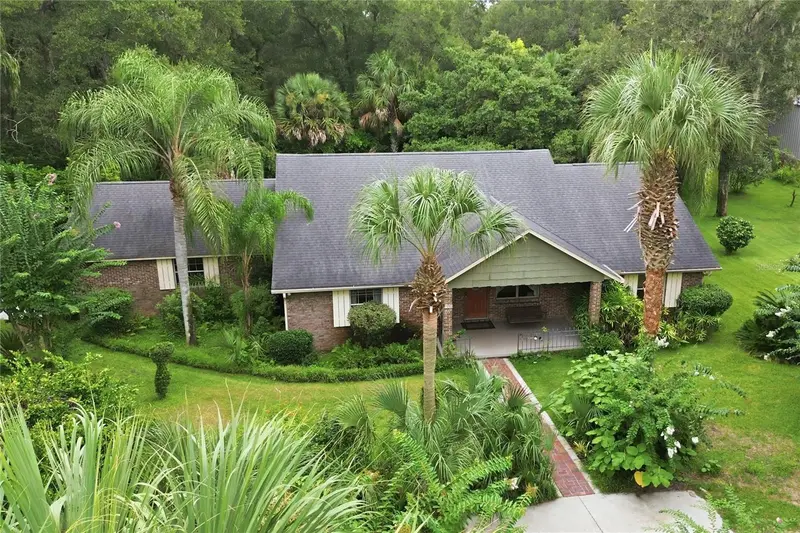 1925 Lady Bug Ln, FL