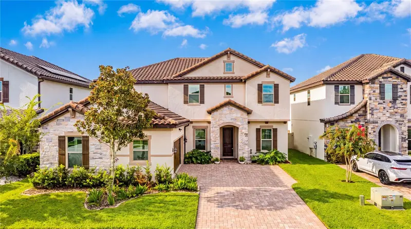 6443 Swanson St, FL
